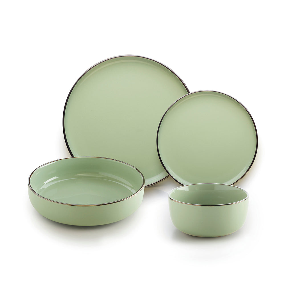 Porcelain dinnerware set 24 pieces - Light green